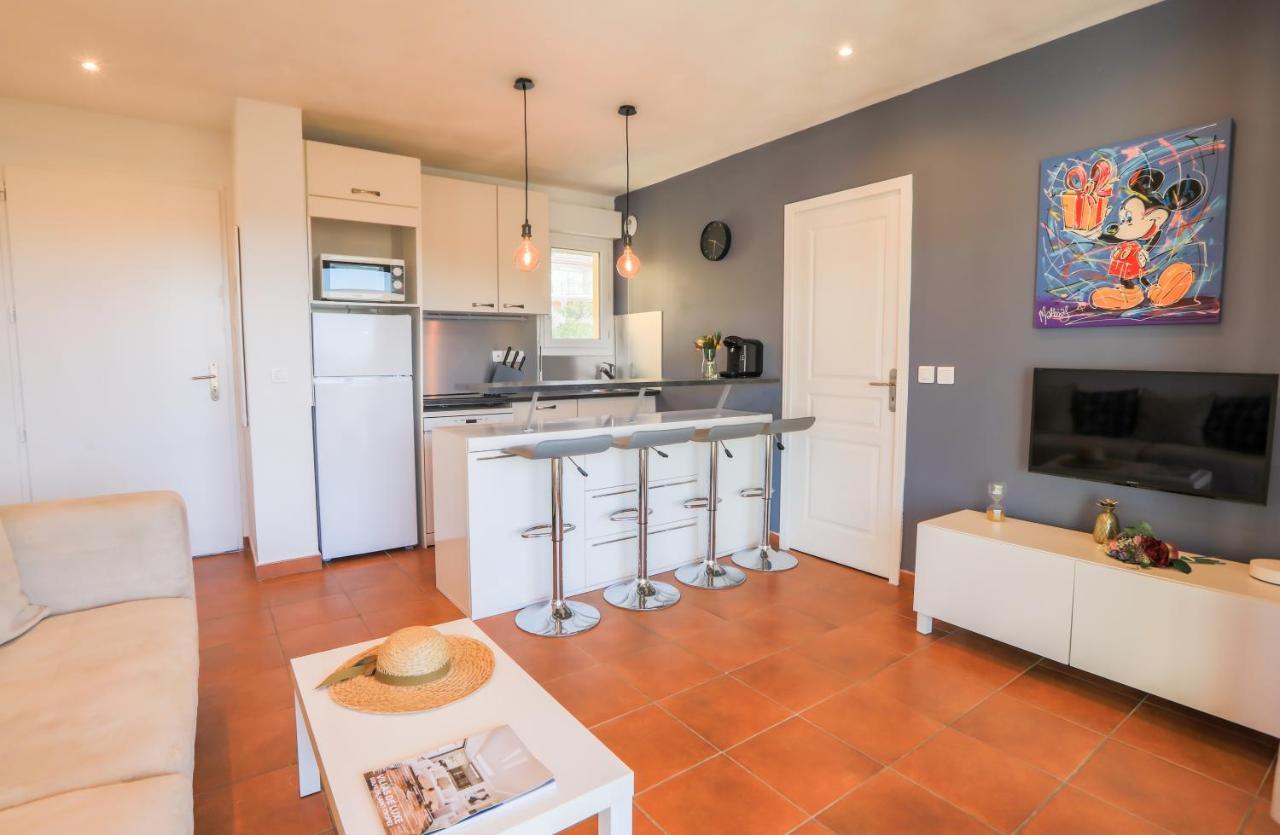 Appartements Mistretta 33 Bouddha Zen 34 Arts Appart 44 Ny City Sainte-Maxime Esterno foto